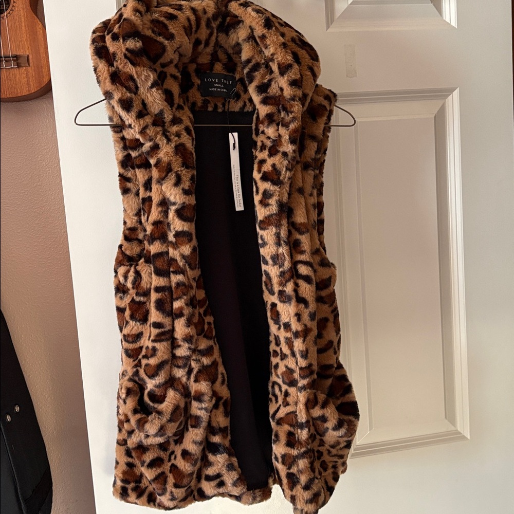 Love Tree Faux Fur Hooded Vest NWT